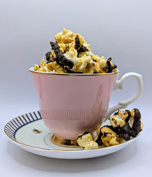 Ritual Ruskin (warm orange & chocolate & popping candy)